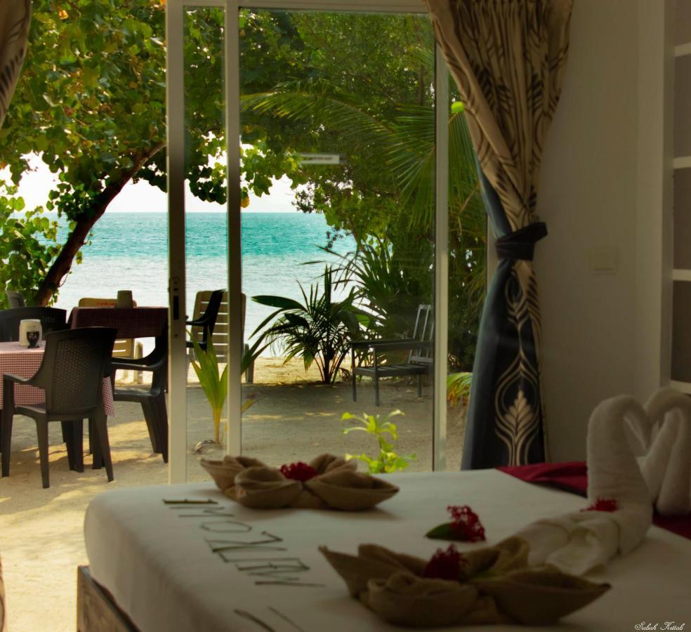 Crown Beach Villas -Private Beach Dhiffushi Exterior foto